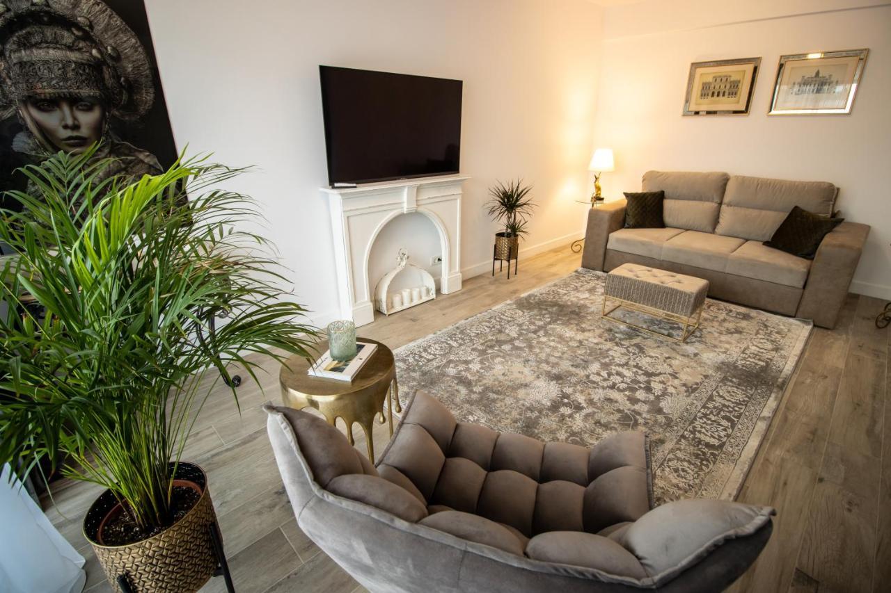 The Clock Apartment Voluntari ภายนอก รูปภาพ